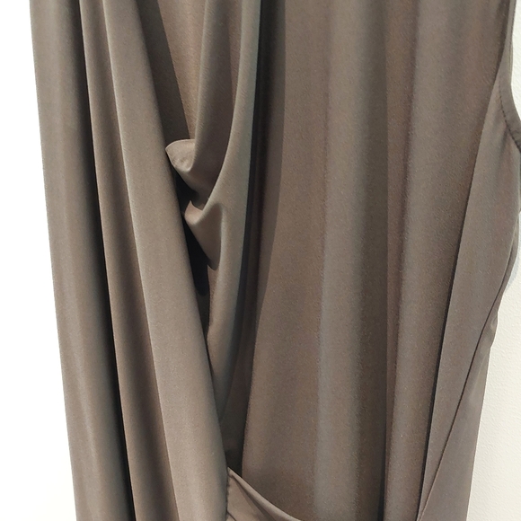 Oak + Fort, Olive Draped midi dress, M - Picture 2 of 5